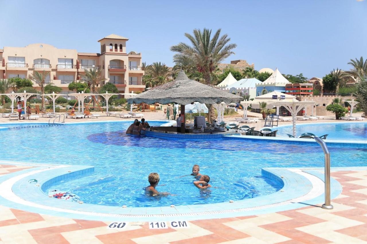 Pensee Royal Garden Beach Resort El Qoseir Екстер'єр фото